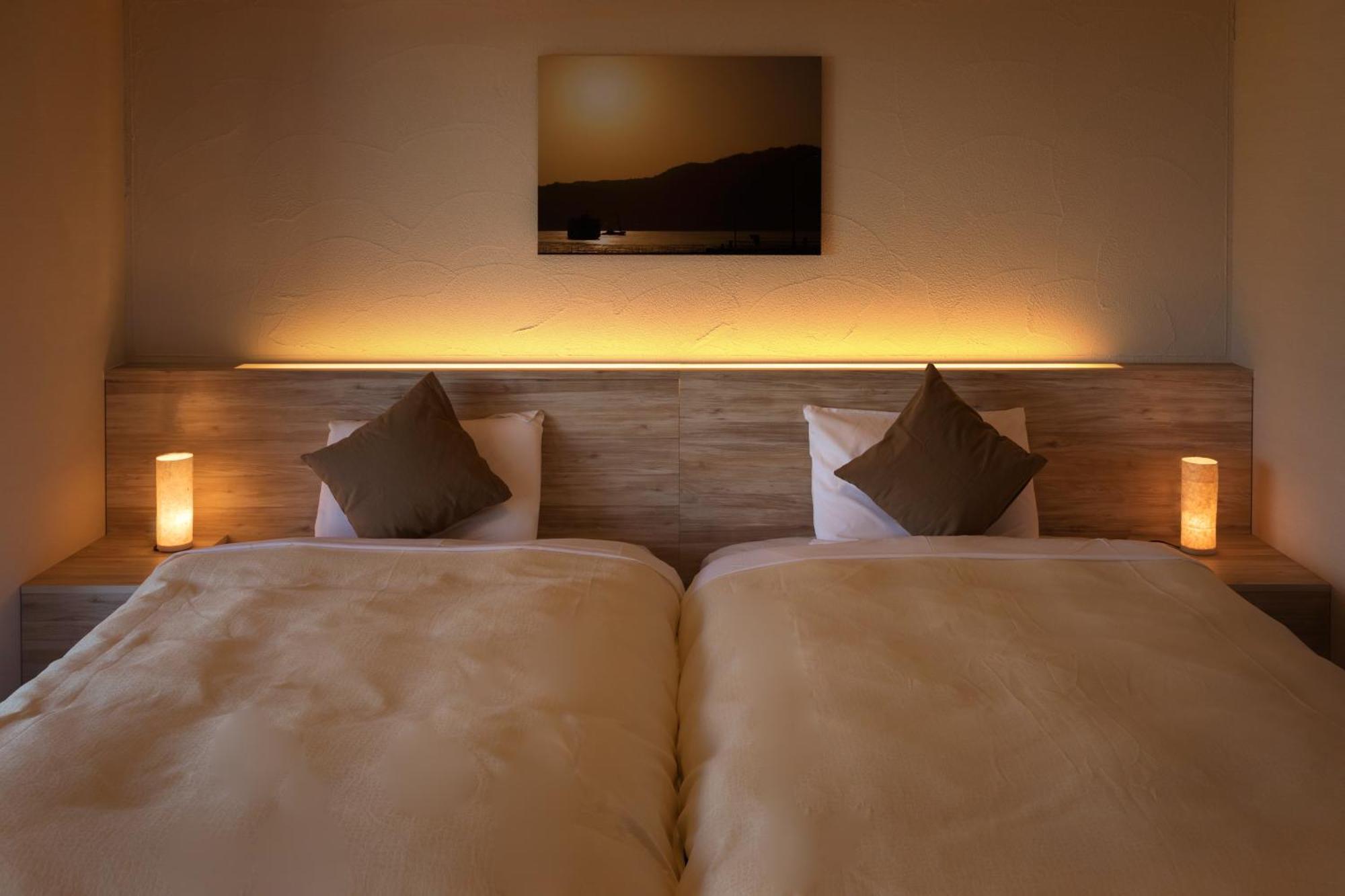 Hotel Miyajima Villa Хацукаити Экстерьер фото